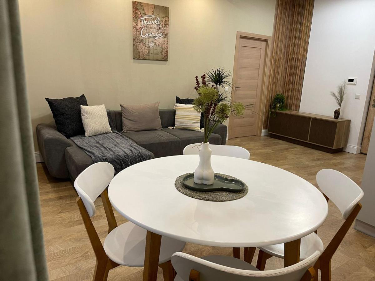 Nova Lake Apartamente Wild Jungle Σάτου Μάρε Εξωτερικό φωτογραφία