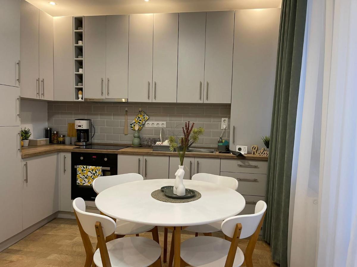Nova Lake Apartamente Wild Jungle Σάτου Μάρε Εξωτερικό φωτογραφία